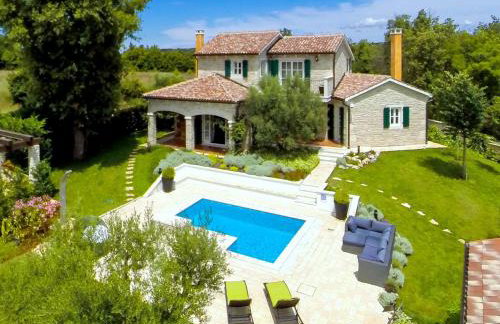 Villa in Baderna With Private Pool - Foto 18