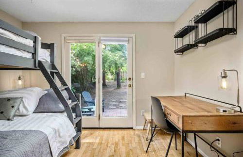 Cozy River Forest Retreat - Foto 27