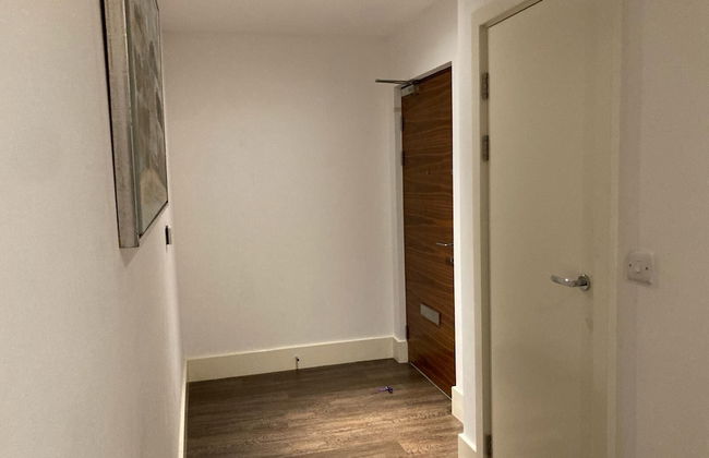 Phoenix 2 Bedroom Apartment in london - Photo 20