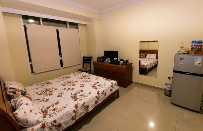 Marina Crown Tower - Photo 16