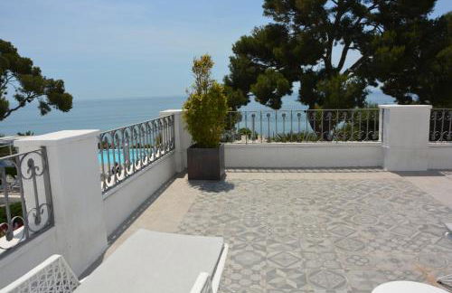 Villa Brisa del Mar Seafront villa located in the Garraf National Park 30 minutes from Barcelona - Photo 36