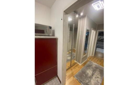 zentrale Design-Ferienwohnung mit Balkon und Stellplatz in Karlsruhe - APOLONIAliving - Foto 9