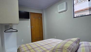 Sua Estadia Angra - Casa de 2 Quartos no Centro de Angra - Foto 2