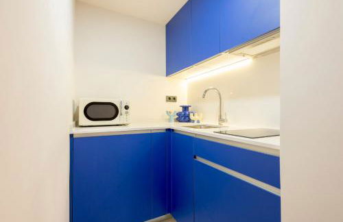 Iconic Suites - Photo 8