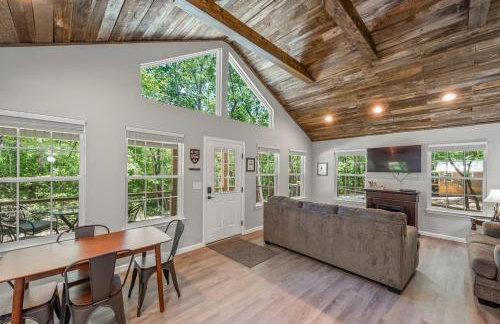 The Otter Box Cabin - 92 Acres Beside DeSoto State Park - Foto 29