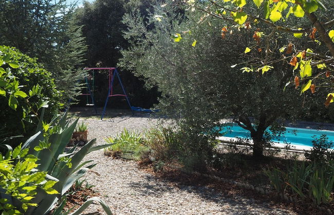 Holiday Home With Private Pool in Bedoin - Photo 25