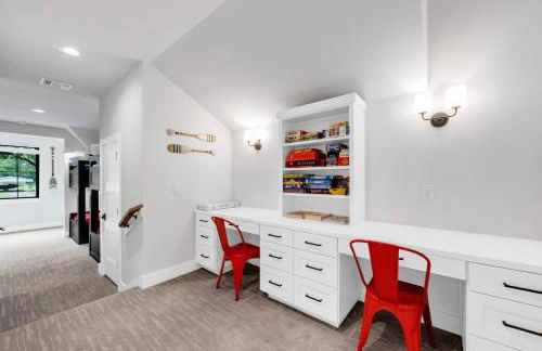 Palm Paradise on Lake LBJ with Concierge Services - Foto 45