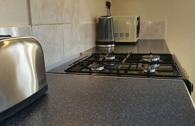 Spacious House in Stoke - Photo 15