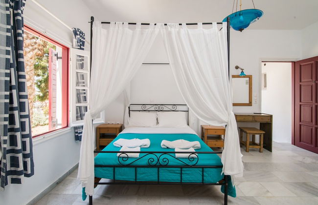 Antonina Hotel Apartments - Photo 13