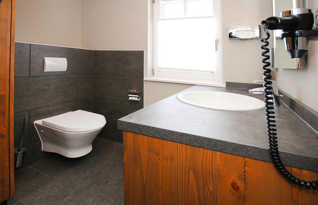 Semi-detached Houses, Turf House - Foto 68