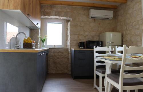 Luxury stone apartment Matijević - Photo 15