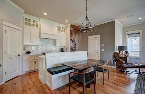 Contemporary 3B 2B Luxuriously Furnished Home - Foto 19