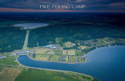 Pike Fishing Camp - Foto 5