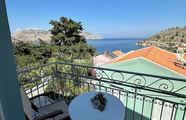 Niriides Hotel & Apartments - Photo 24