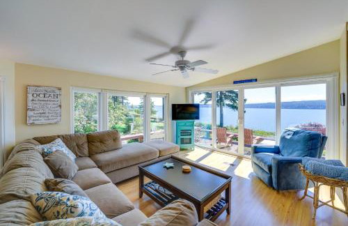 Cozy Langley Retreat Water Views and Beach Access - Foto 1