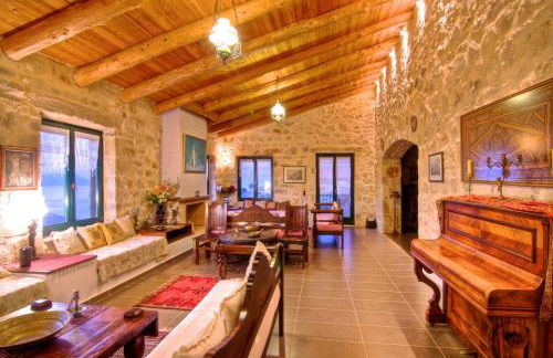 Alexis Villa, Serene Escape with mesmerising views, By ThinkVilla - Foto 19