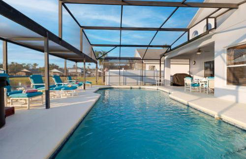 Sunny South Facing Pool with Hot Tub and Lake View Near Disney - Foto 32