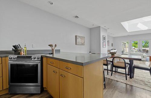 Lighthouse Lookout by Juniper Holiday + Home - Foto 18