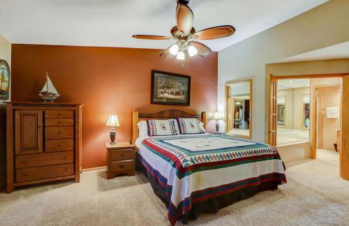 Brown Family Condo for Families Golf Trips and Girls Getaways - Foto 5