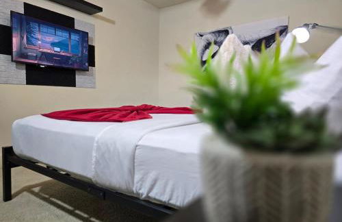 Stylish Galleria Condo 2BR 2BA Saltwater Pool Marquee Uptown - Foto 19