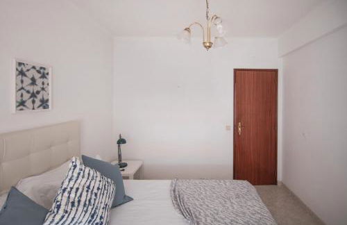 Zambujeira do Mar 4-Bed House Perfect for Families & Friends - Foto 6