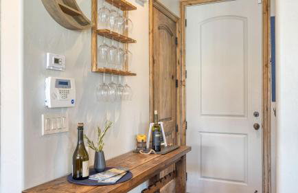 Blue Skies Lakeside Family-friendly Getaway w/ Hot Tub & BBQ - Foto 20