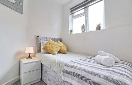 Luxury 3-Bed Apartment Near To London With Parking - Foto 42