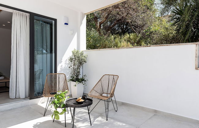 Blue Island Luxury Apartment - Photo 24