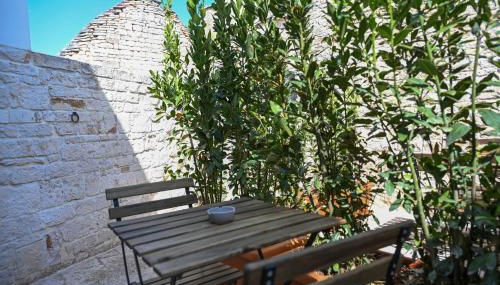 Trullo Susumaniello-Trulli Anti Charme & Relax - Foto 2, Garden view