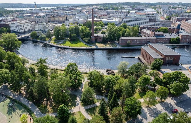 2BR Downtown Home with Balcony & BEST Location - Foto 22