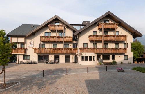 Am Brunnen Apartments - Photo 8