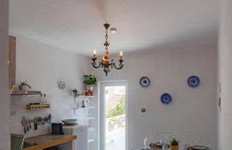 Little Bispo Apartments - Photo 8