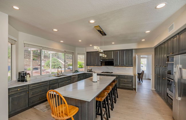 Newly Remodeled Suburban House - Foto 10