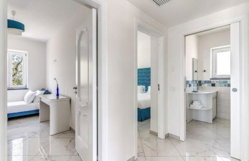 Villa Rusinella Minimalist Retreat with Sea Views by Feeling Italy - Foto 55