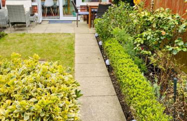 Stunning Seafront House with garden and private parking - Foto 50