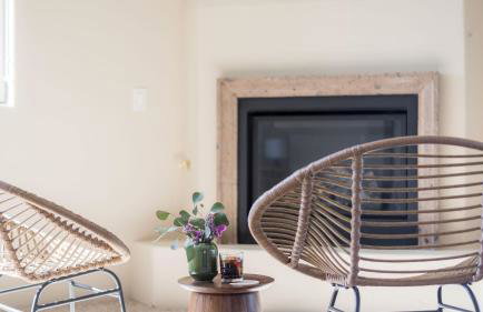 Sunbeam by Avantstay Elegant, Private Desert Home w/ Infinity Pool, Spa & View - Photo 47