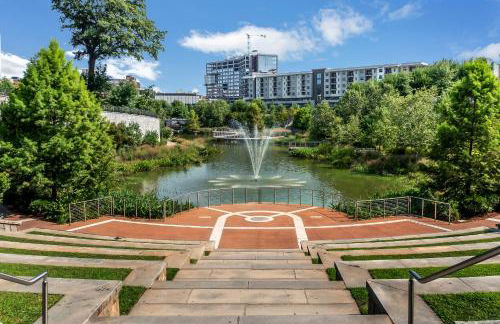 Luxury King Bed Suite - Pool - Gym - Parking - Foto 55