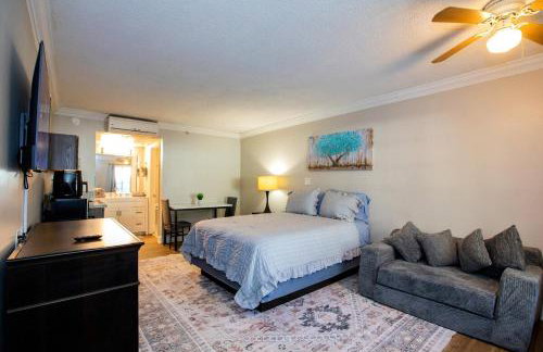 Lux Mins To Nascar HOF CDIA & Atrium Health - Foto 3