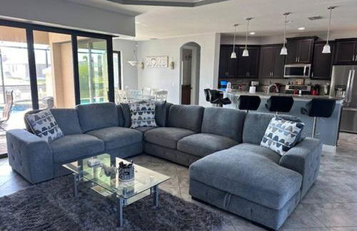 Luxury Waterfront Home With Heated Pool & Hot Tub - Foto 38