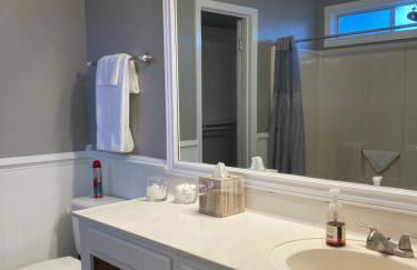 Adorable Home Away from Home - Foto 24