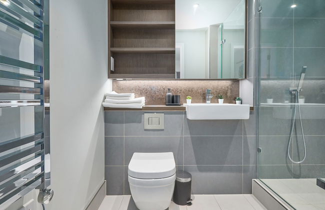 Impeccable 3-bed Apartment in London - Foto 24