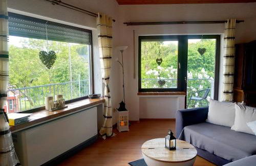 Eifel Urlaub mit Hunden Ferienhaus Schwalbennest Schalkenmehren - Foto 7