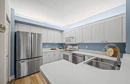 1st floor condo, resort amenities, stunning view - Foto 17