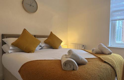 Chase View 1 Bed Sleeps 4 Parking WiFi Contractors - Foto 1