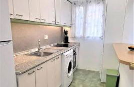 CYV Simple living near beach w pool in Fuengirola - Photo 3