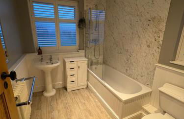 The Nordic Nook - 3 bedroom house plus double sofabed - Foto 15