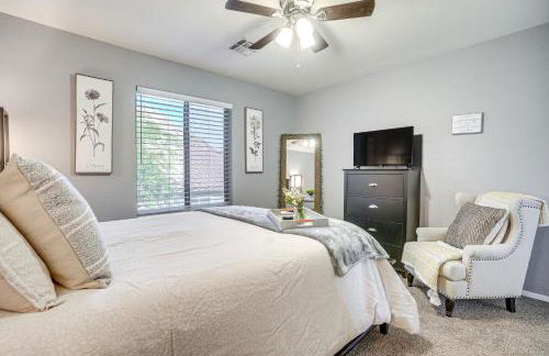 half Mi to Lake Family Home with Hot Tub in Goodyear - Foto 29