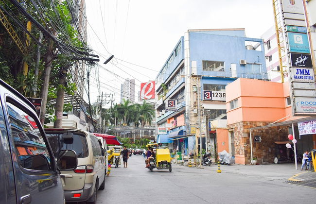 Birchtower by Jeizel Manila City - Photo 43