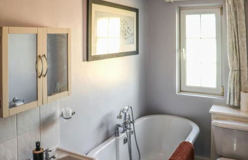 The Cottage - Photo 7