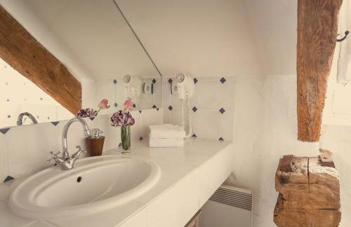 Eco-Domaine La Fontaine - RESIDENCE-SPA - 300 m Plage de la Fontaine aux Bretons - Foto 41